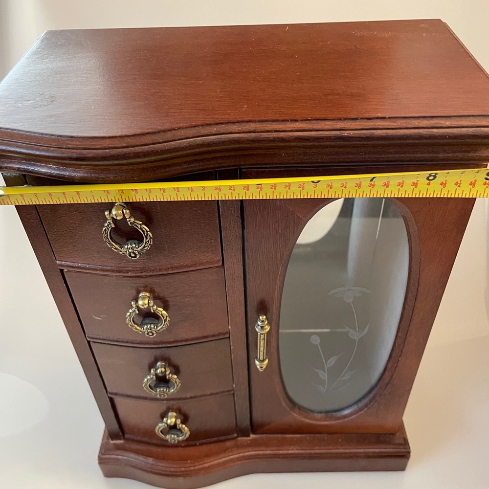 Vintage Wal-Mart Jewelry/Music Box Memories View 5